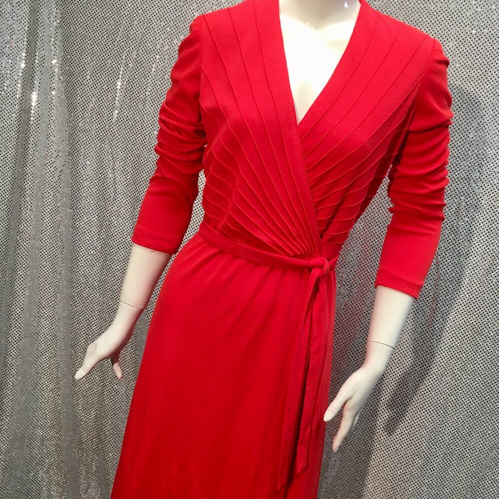 Vtg 70s knit jersey wrap tie belt dress red midi knee long sleeve mod DVF S M